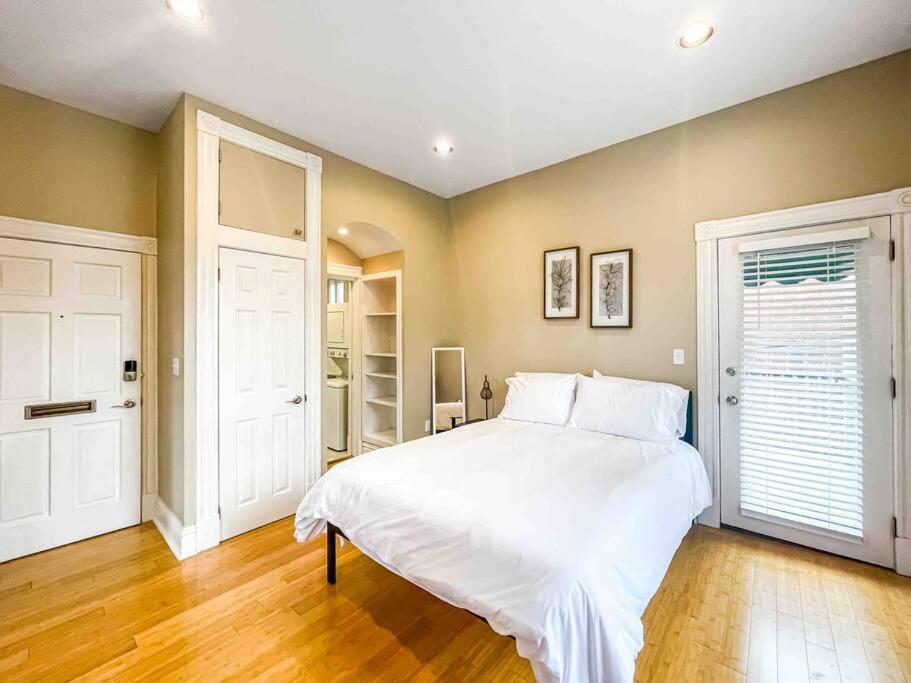Modern Studio Full Kitchen & Balcony The Hill Tower Grove Bagian luar foto